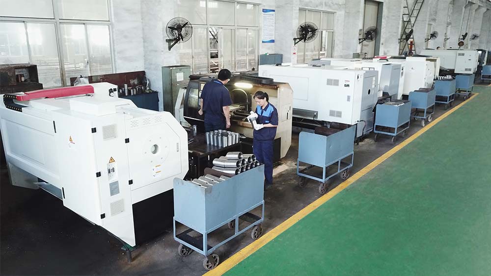 Core barrels,head assemblies,overshots and drilling accessories production line1.jpg